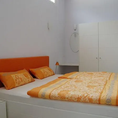 Casa Flores By Interhome